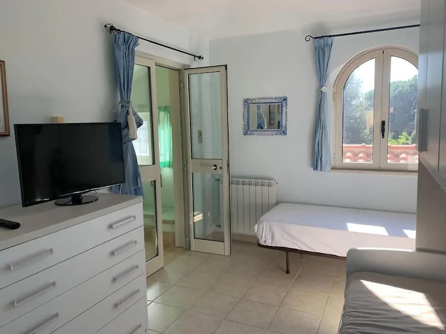 Holiday home Lux Beach Villa Con Piscina A 200M Dal Mare Fregenae