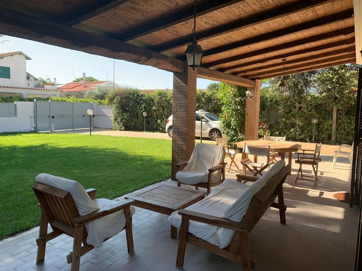 Lux Beach Villa Con Piscina A 200M Dal Mare Fregenae